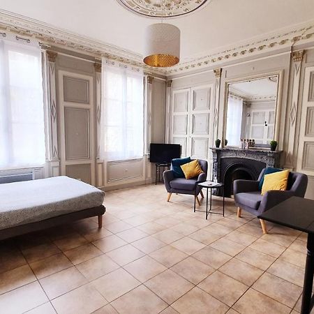 Le Studio Avec Parking Prive Honfleur Zewnętrze zdjęcie